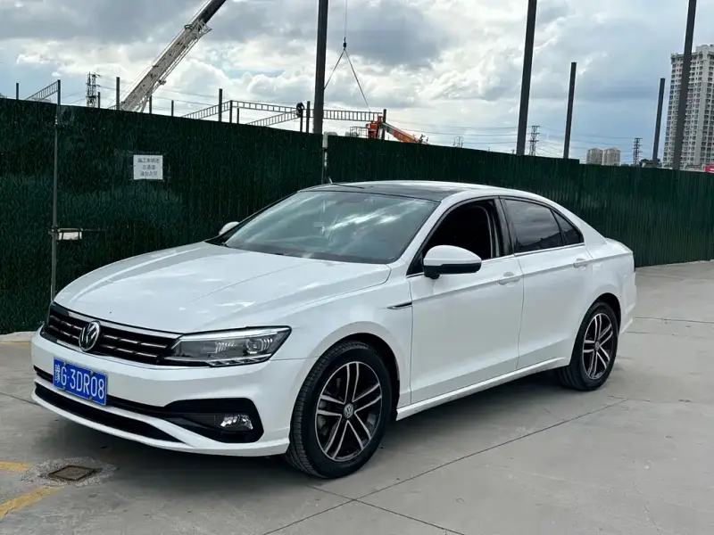 Volkswagen Lamando