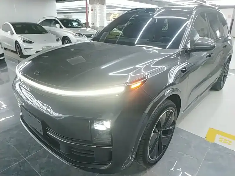 Li Auto L9
