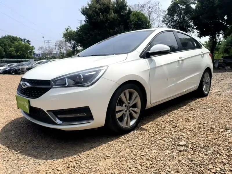 Chery Arrizo 5