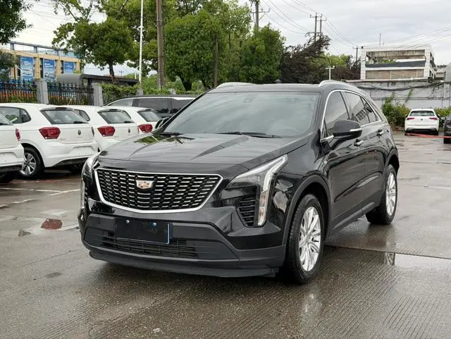 Cadillac XT4