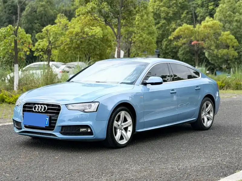 Audi A5 (Import)