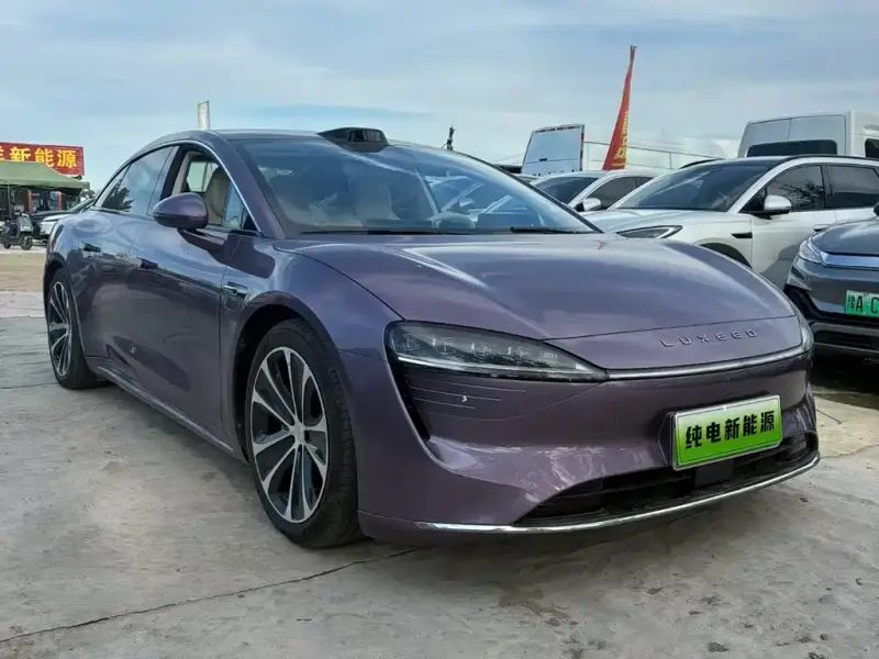 Luxeed Zhijie S7
