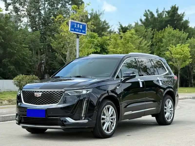 Cadillac XT6