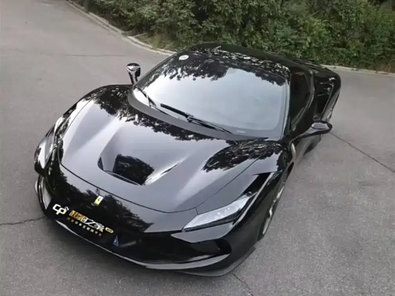 Ferrari F8