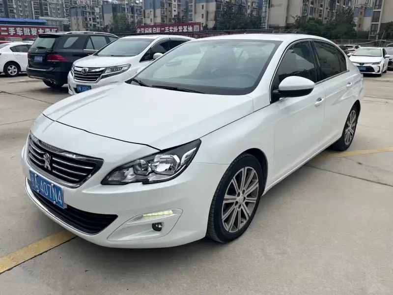 Peugeot 408