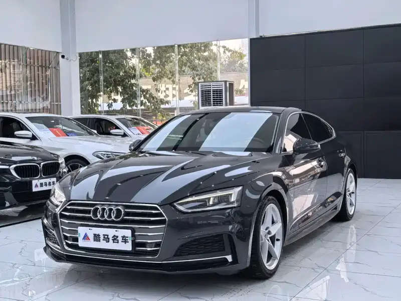 Audi A5 (Import)