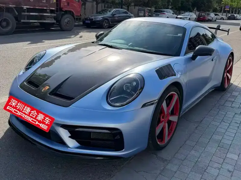 Porsche 911