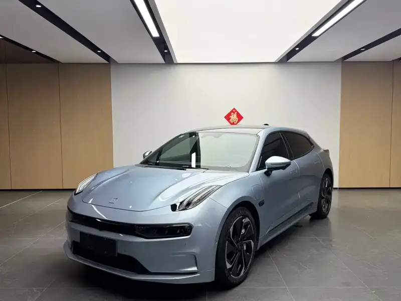 Zeekr 001