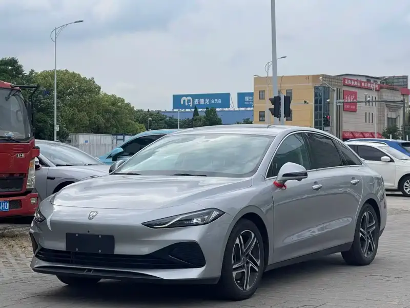 Roewe MG D7 (D7)