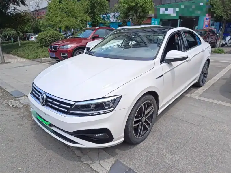 Volkswagen Lamando