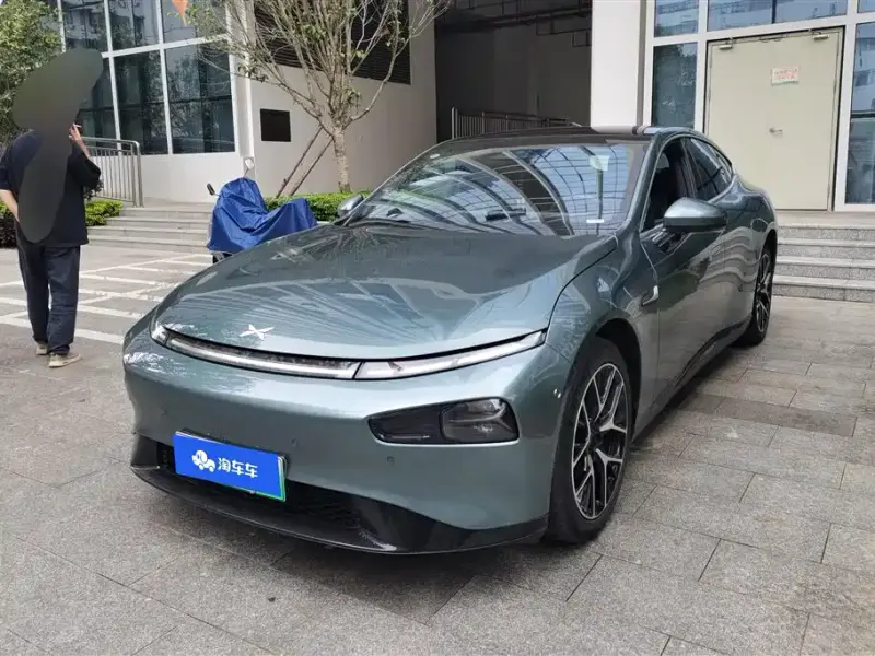 XPeng P7