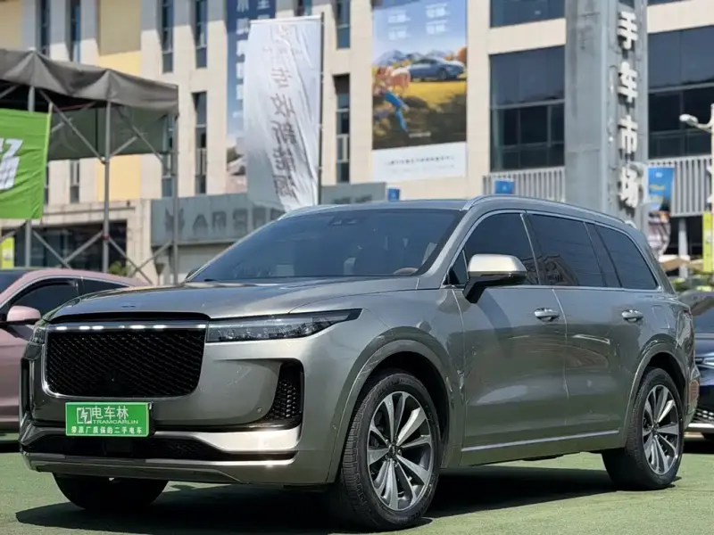 Li Auto ONE