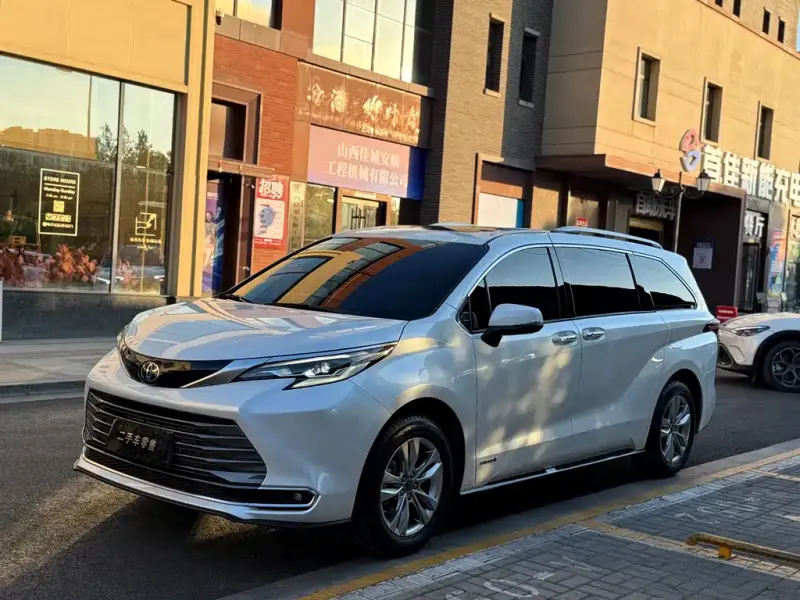 Toyota Sienna