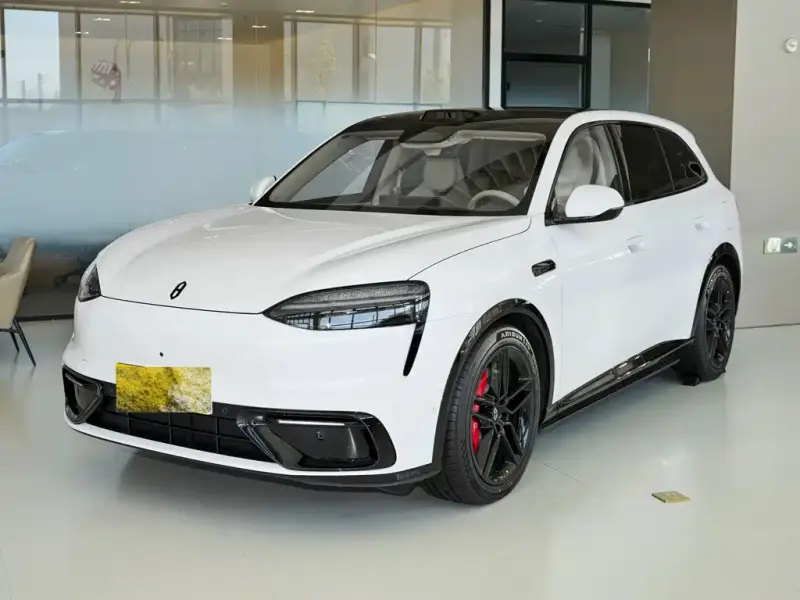 AITO M6