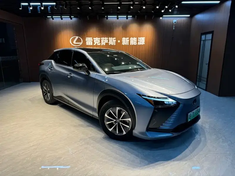 Lexus RZ