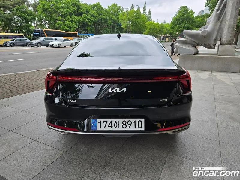 Kia K8