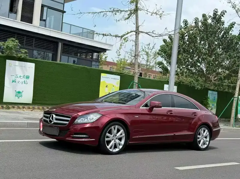 Mercedes-Benz CLS