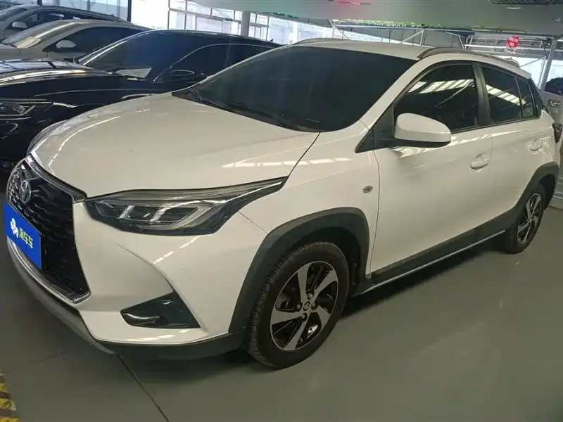 Toyota Yaris L