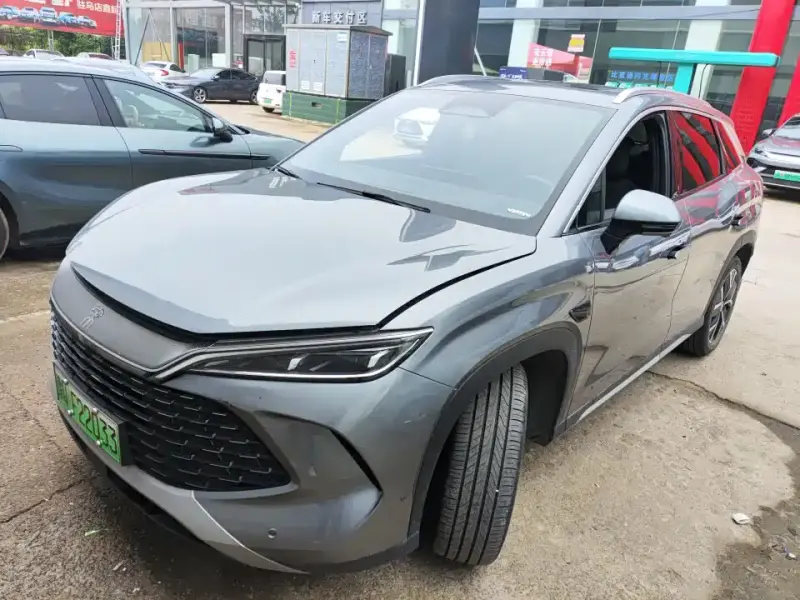 BYD L DM-i