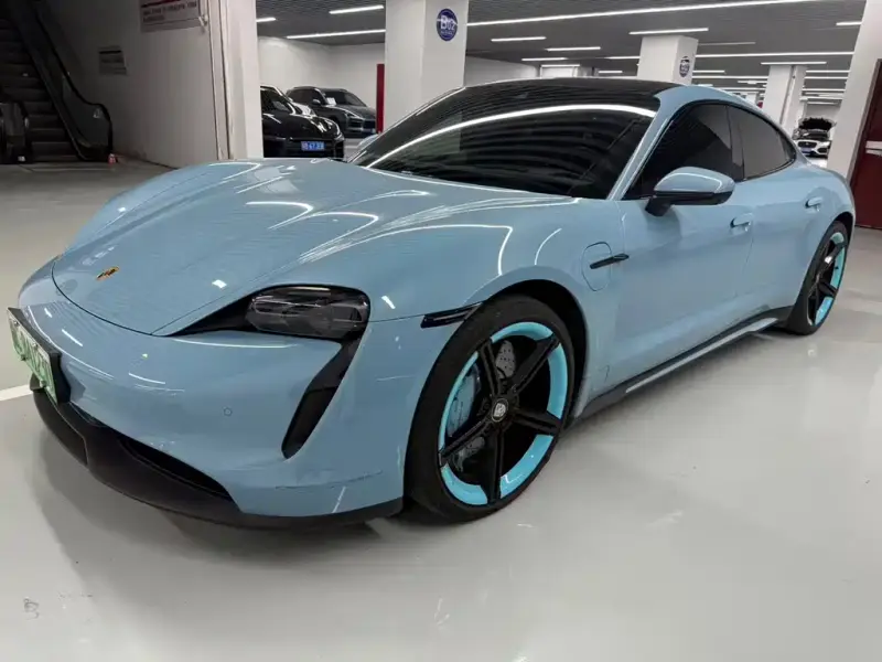 Porsche Taycan