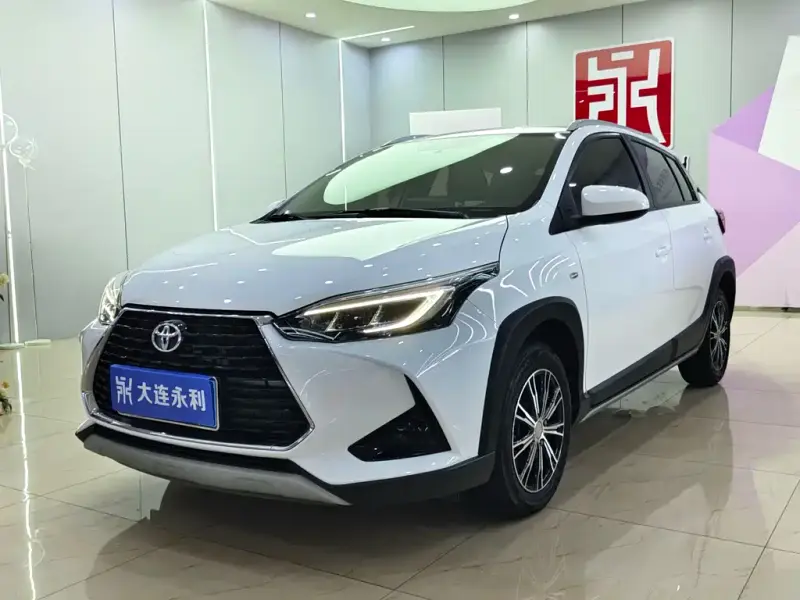 Toyota Yaris L