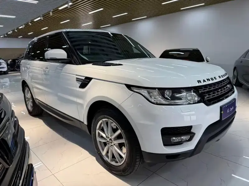 Land Rover Sport