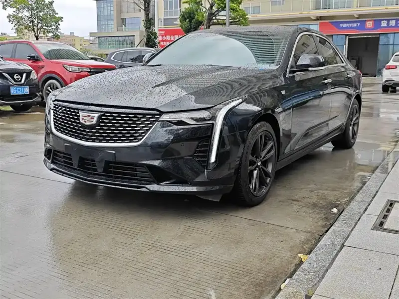 Cadillac CT4
