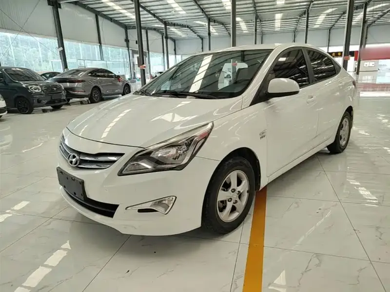 Hyundai Verna