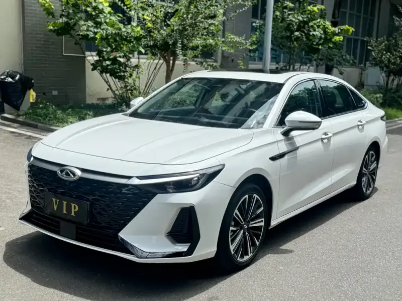 Chery Arrizo 8