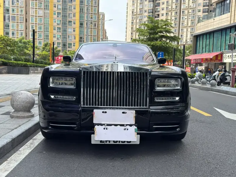 Rolls-Royce Phantom