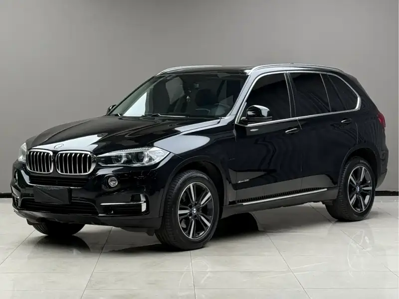 BMW X5 (Import)