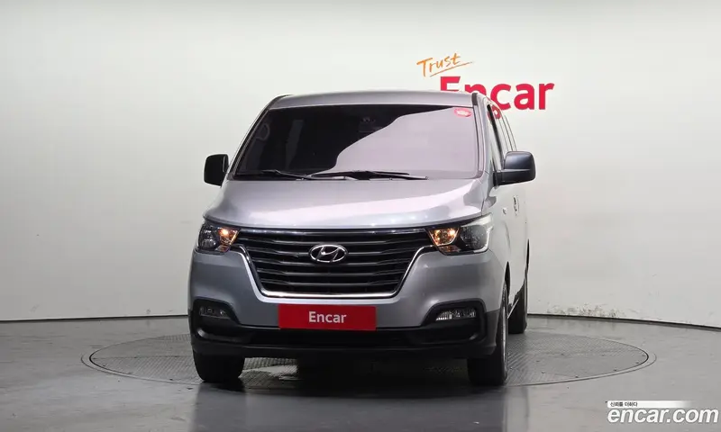 Hyundai H-1