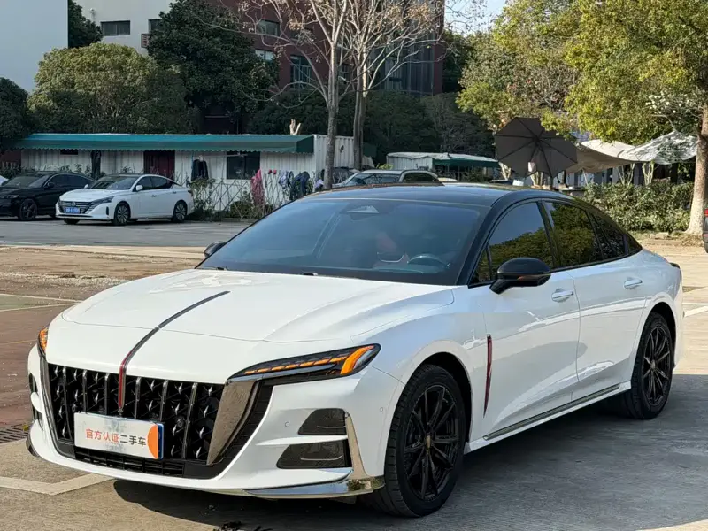 Hongqi H6