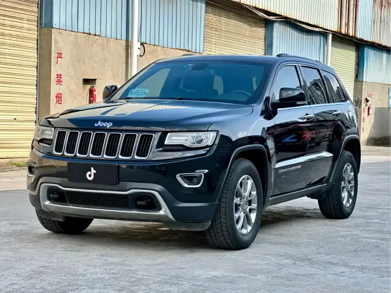 Jeep Grand Cherokee (Import)