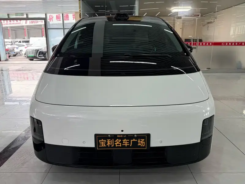 Li Auto MEGA