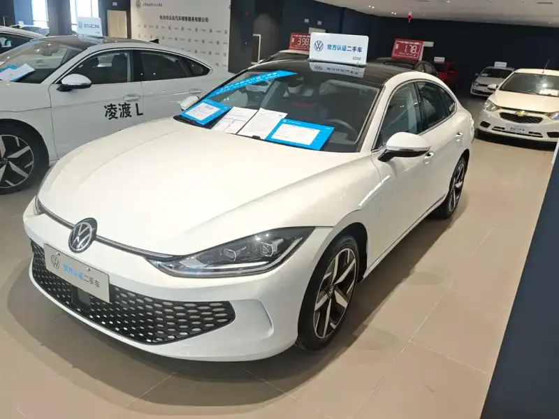 Volkswagen Lamando