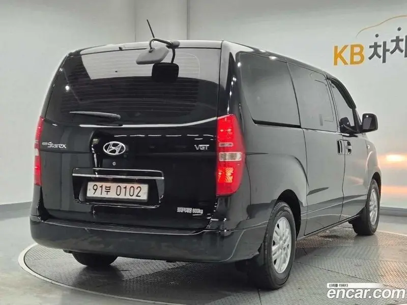 Hyundai H-1