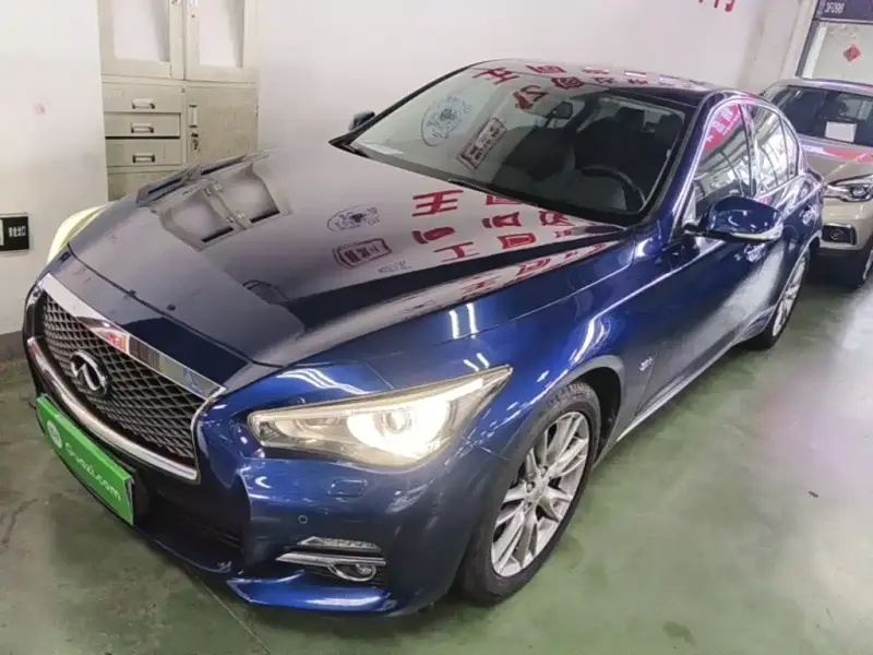 Infiniti Q50L