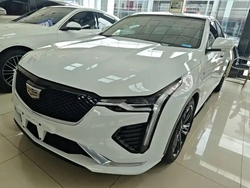 Cadillac CT4