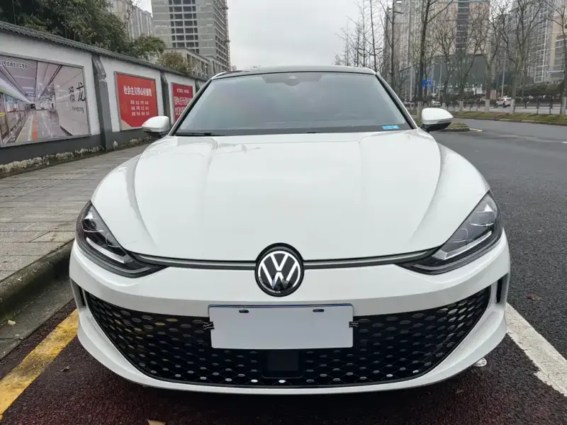 Volkswagen Lamando