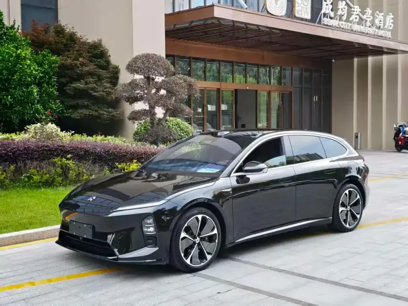 NIO ET5T