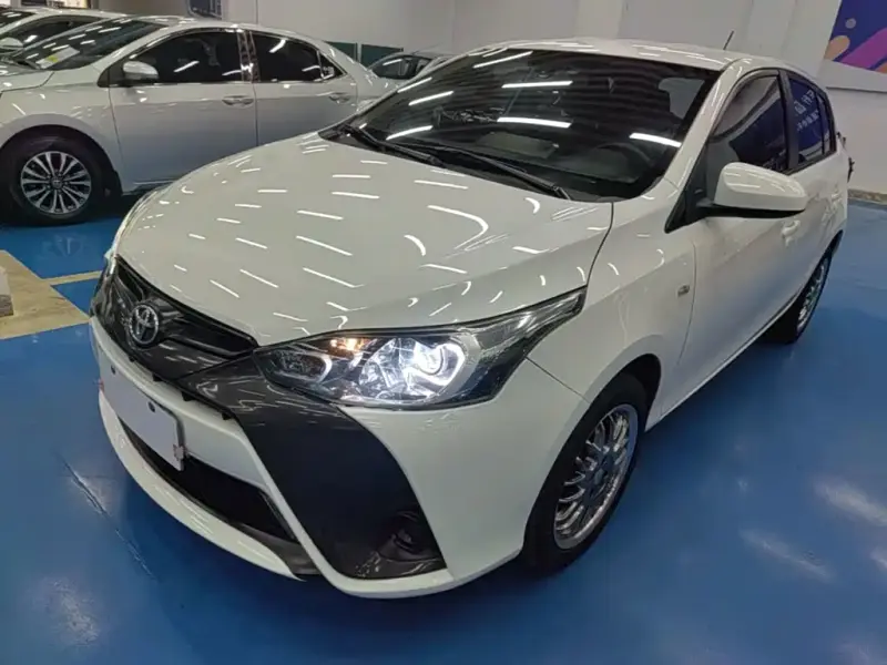 Toyota Yaris L