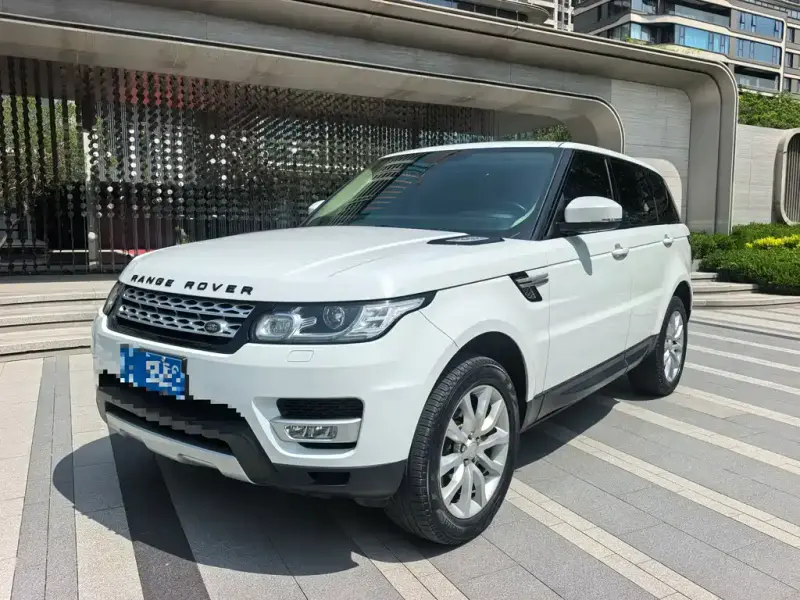 Land Rover Sport