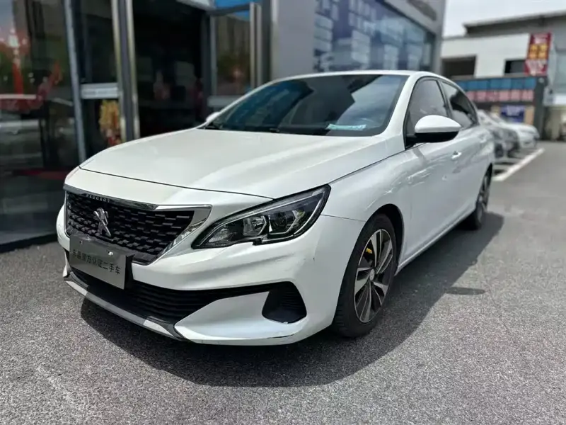 Peugeot 408
