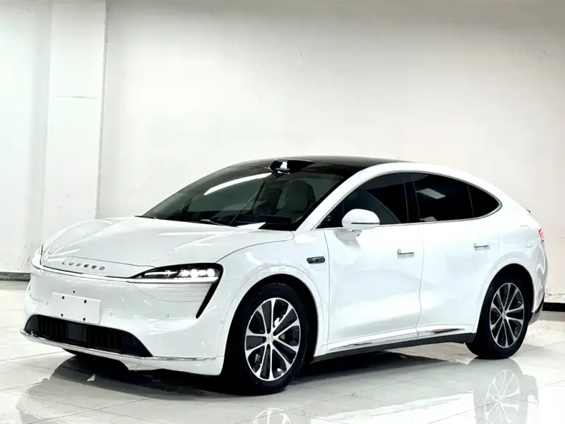 Luxeed Zhijie R7