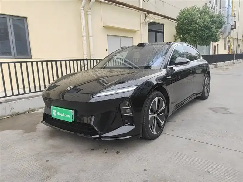NIO ET5T
