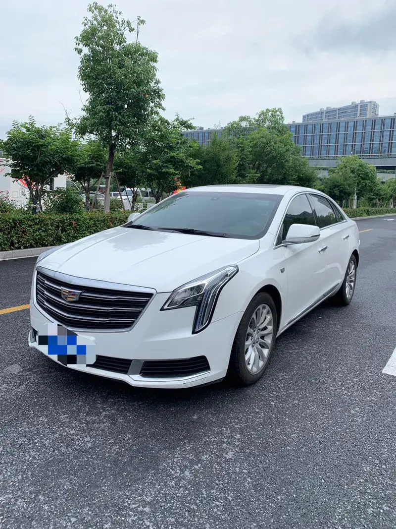 Cadillac XTS