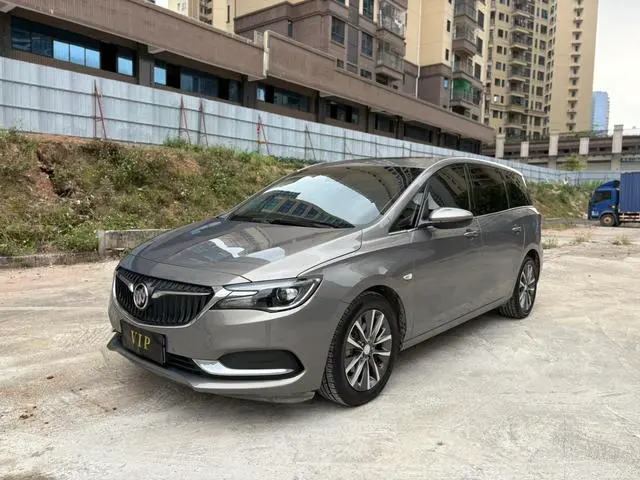 Buick GL6
