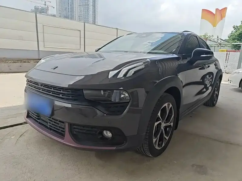 Lynk & Co 02