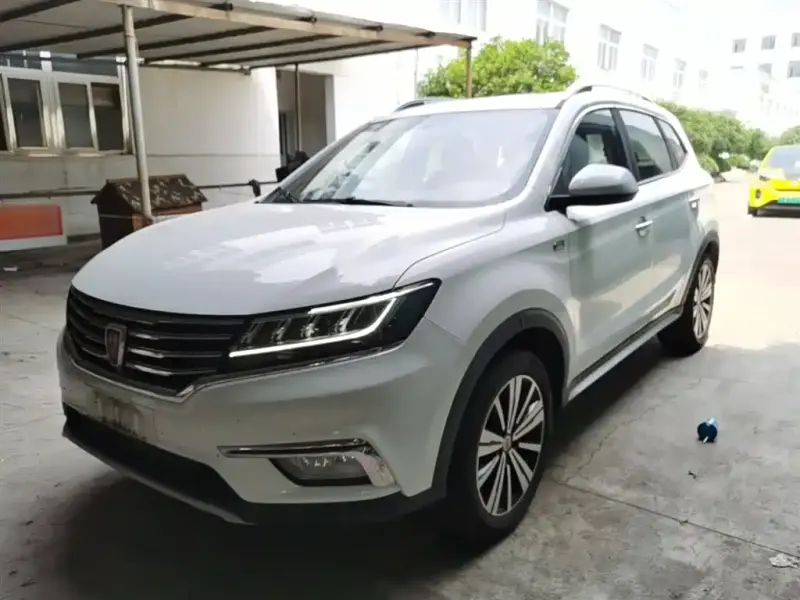 Roewe MG HS (RX5)